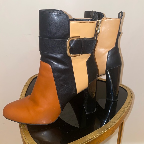 Zara Shoes - ZARA Tri Color Booties Size 9
